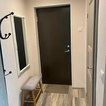 Cozy Near Center Apartmán